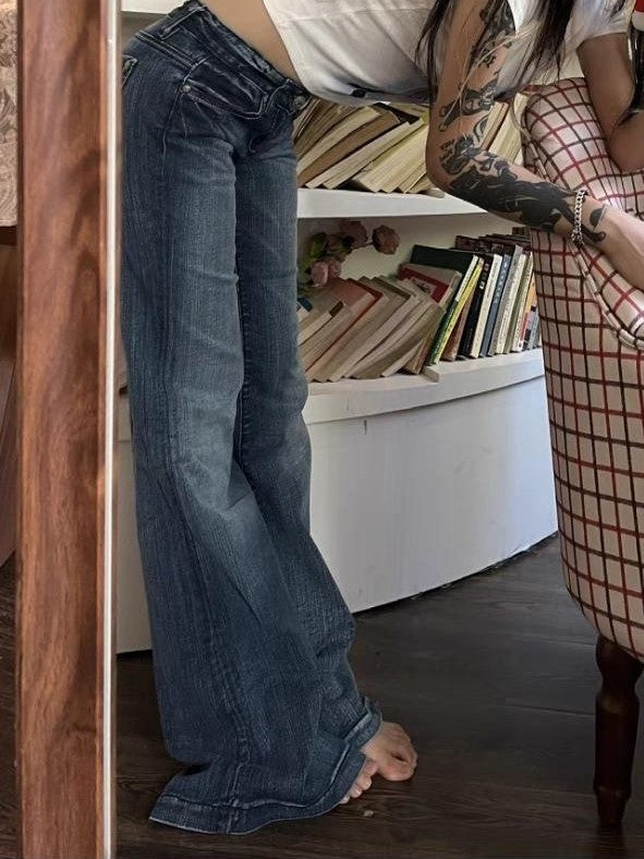 Y2K flare jeans met lage taille en blauw gewassen effect