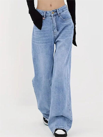 Baggy Boyfriend Jeans with Embroidered Back Logo