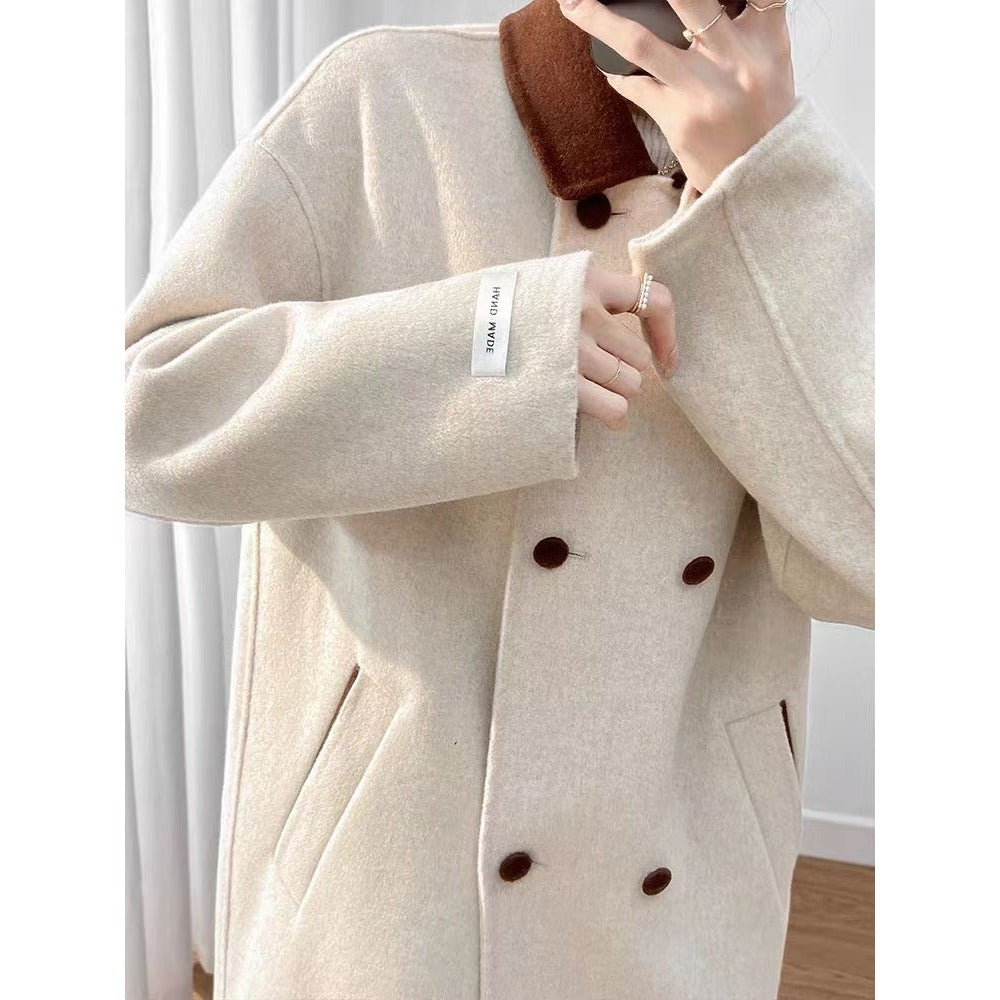 Manteau long en laine mélangée beige à col marron pour femme - Ambra 