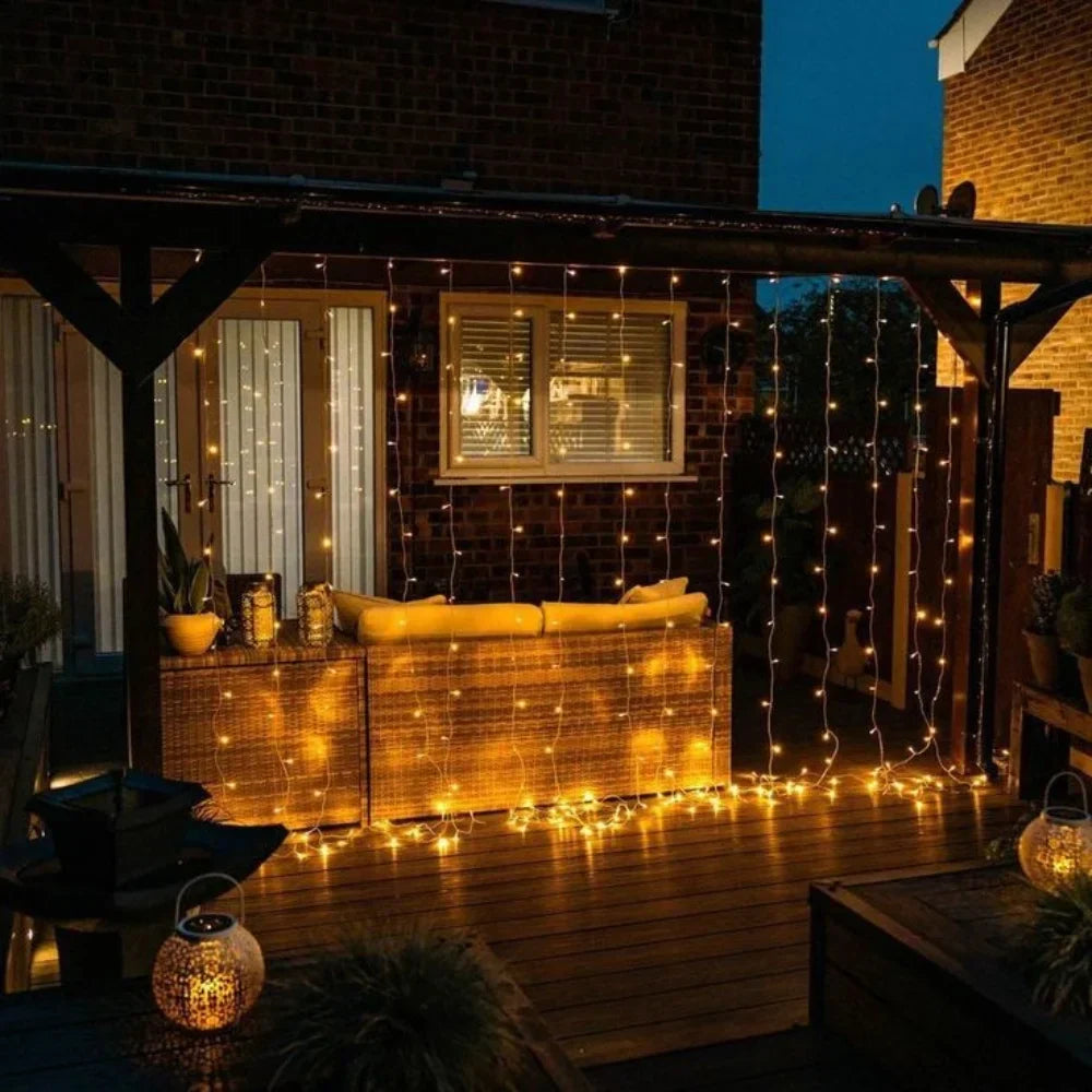 Warm White LED Curtain Lights for Garden and Balcony Decoration