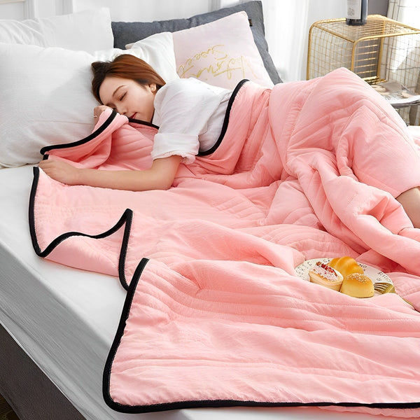 Cooling Blanket for Ultimate Comfort