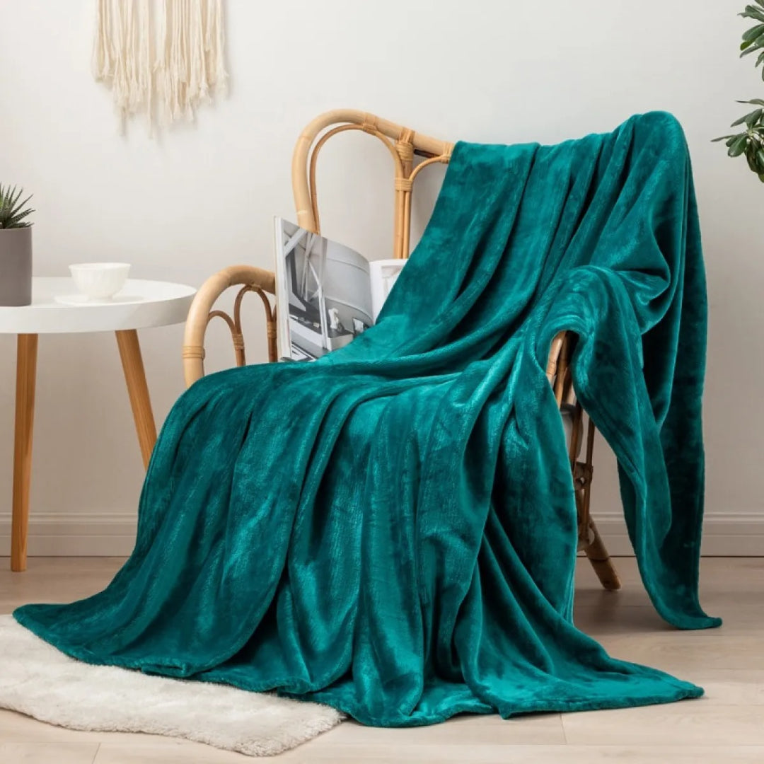 Reversible Sherpa Fleece Blanket – Ultra Warm, Soft, and Comfortable for All Seasons, Machine Washable
