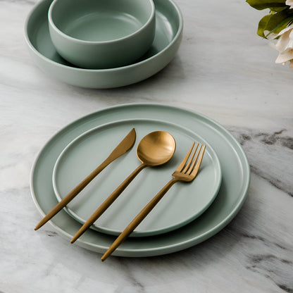 Minimalist Stainless Steel Flatware Set for Dining