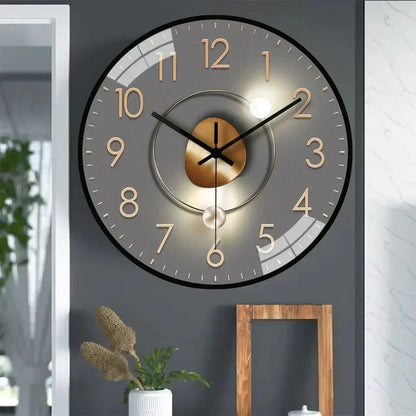 20 cm Silent Wall Clock with Classic Design in Plastic and Glass – Elegant and Easy to Read for Any Room
