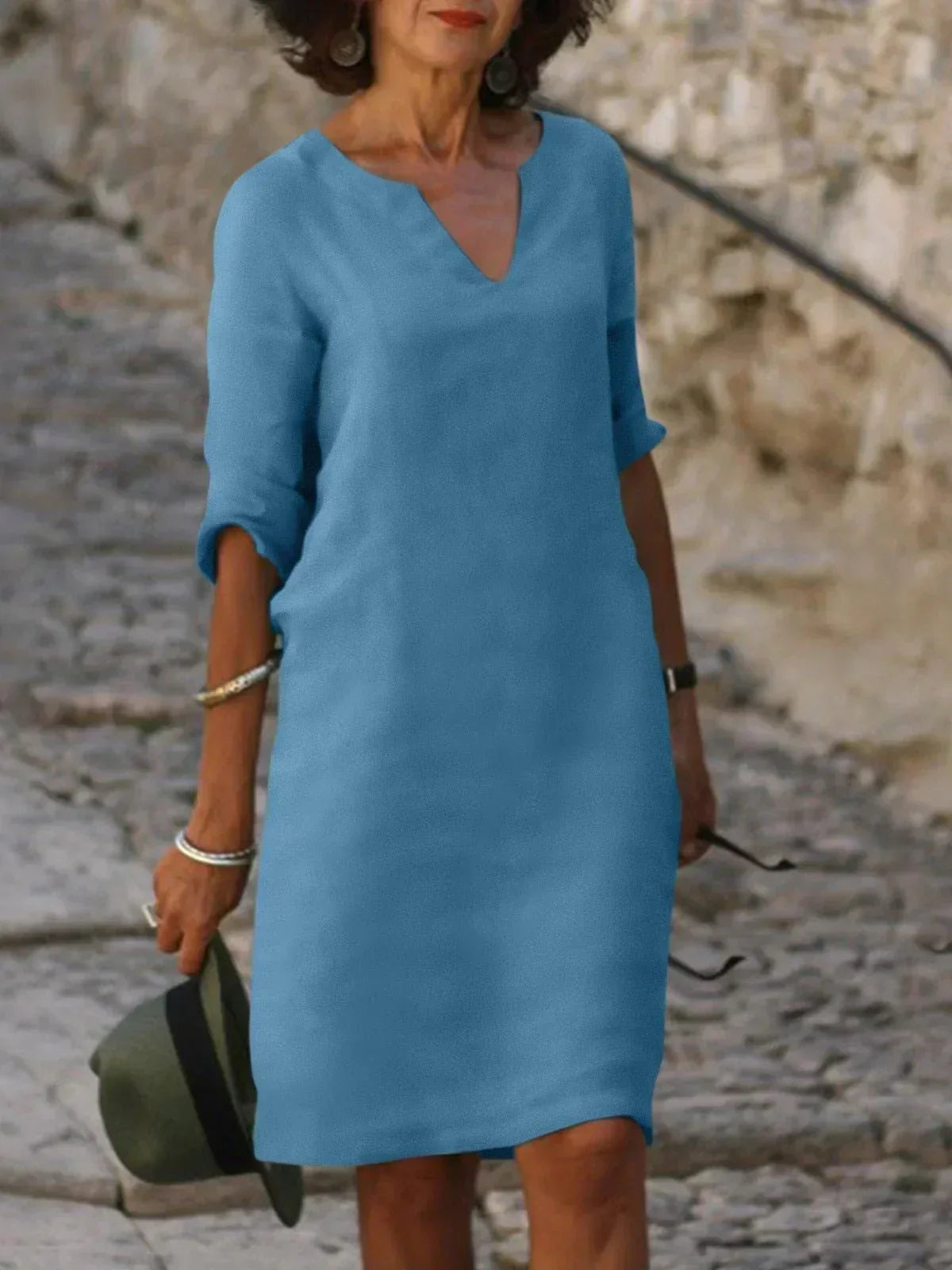 Women's Relaxed Fit V-Neck Shift Dress | Midi