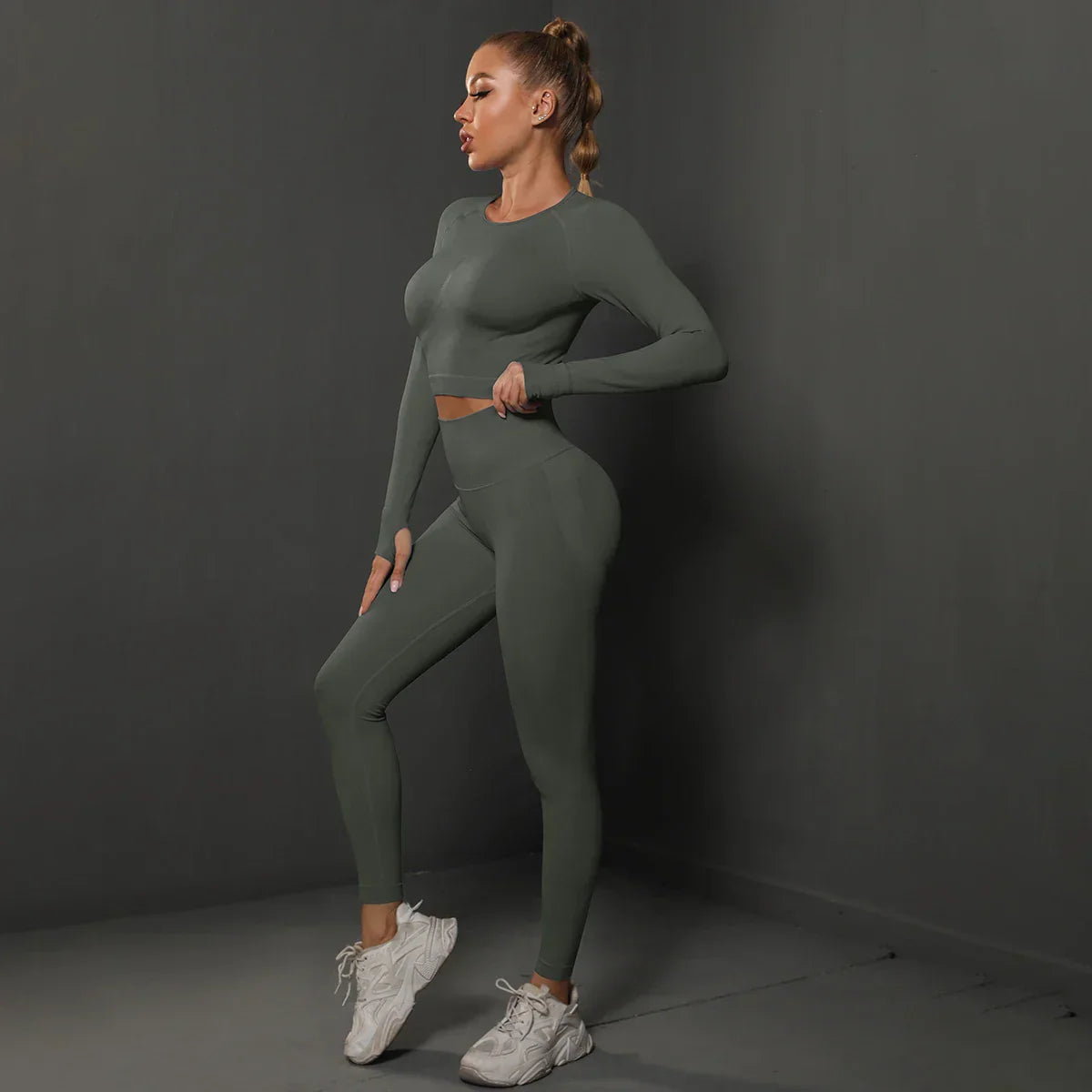 Women's Sporty Jogging Suit | Two-Piece Set