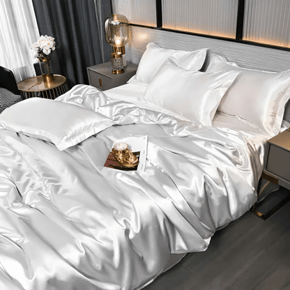 Luxurious Silk Bedding Set for Ultimate Comfort