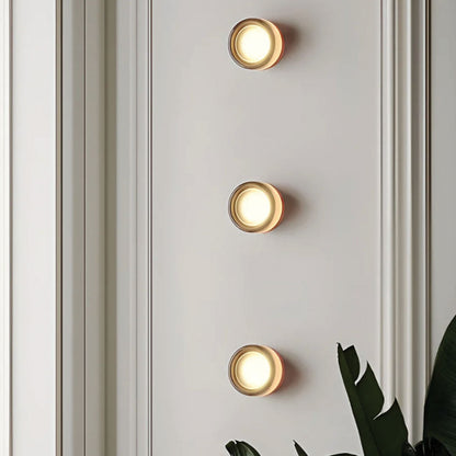 Sophisticated and Minimalistic LED Wall Light