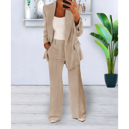 Women's Business Casual Two-Piece Pantsuit | Relaxed Fit