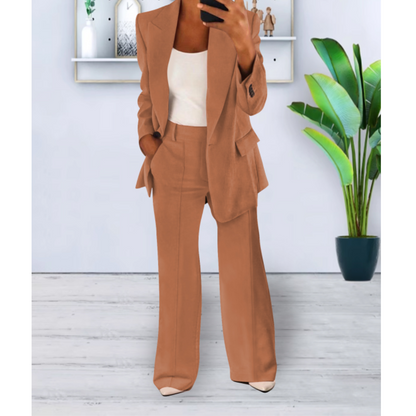 Women's Business Casual Two-Piece Pantsuit | Relaxed Fit