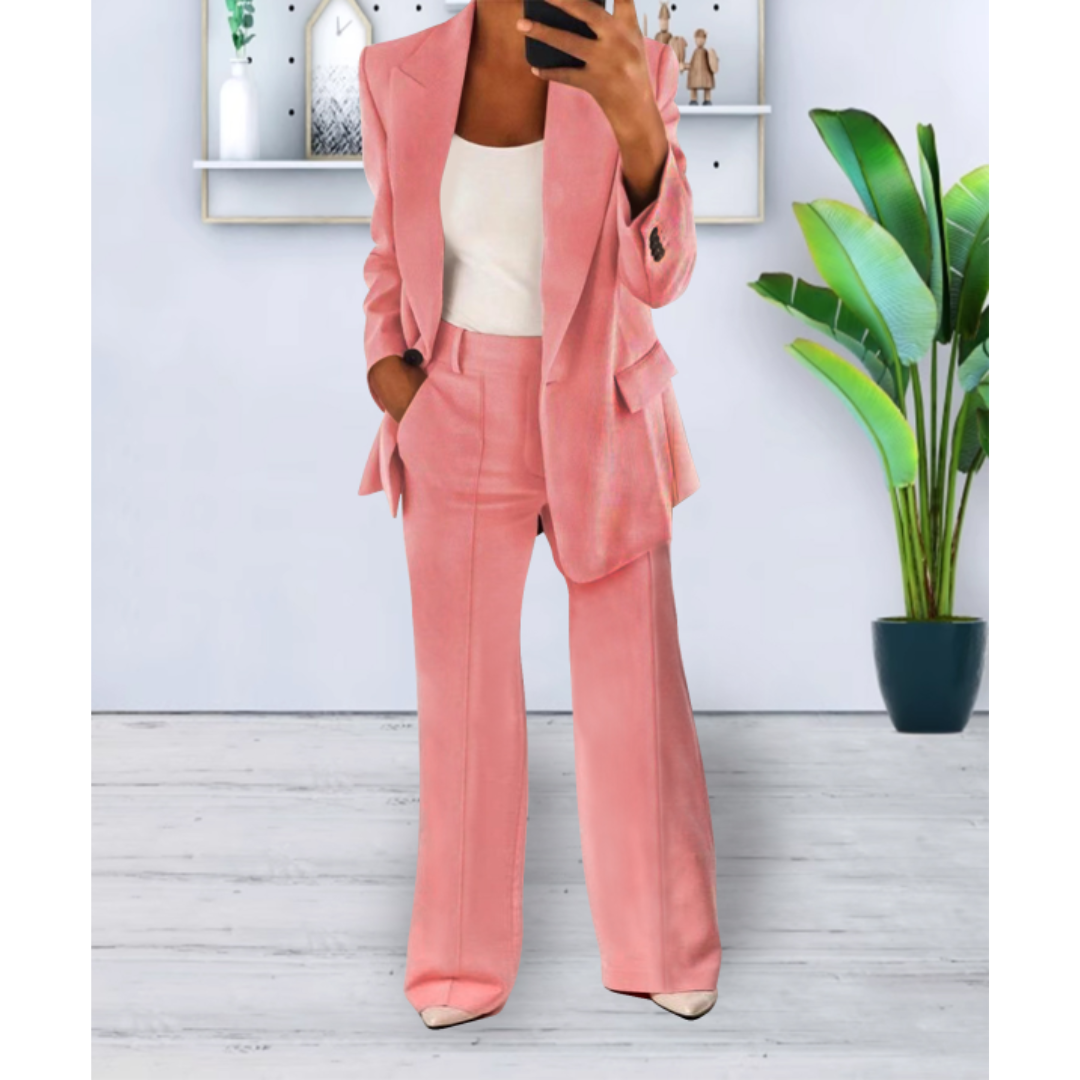 Women's Business Casual Two-Piece Pantsuit | Relaxed Fit