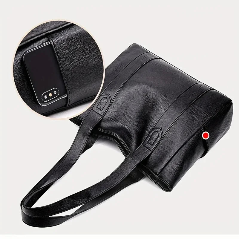 Elegant Leather Shoulder Bag with Retro Touch and Smooth Surface