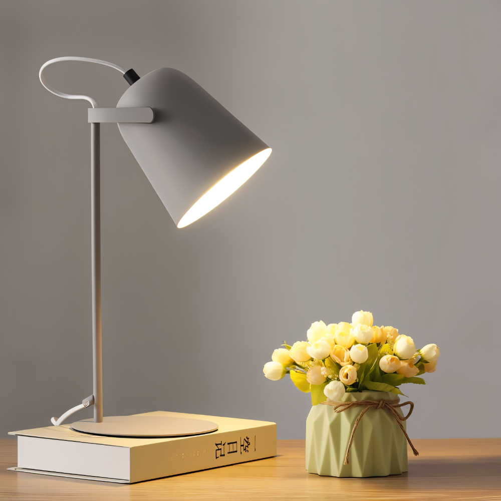 Contemporary Rotating Table Lamp – Gentle Illumination for Work and Relaxation