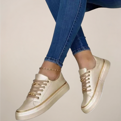 Women’s Casual Low-Top Trainers | Lace-Up