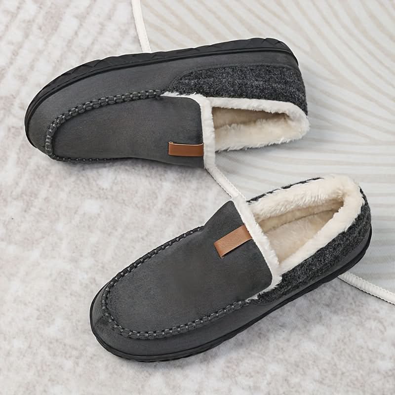 Warm Men's Loafers Crafted from Synthetic Wool