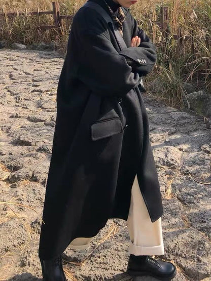 Zwarte vintage lange jas met dubbele rij knopen