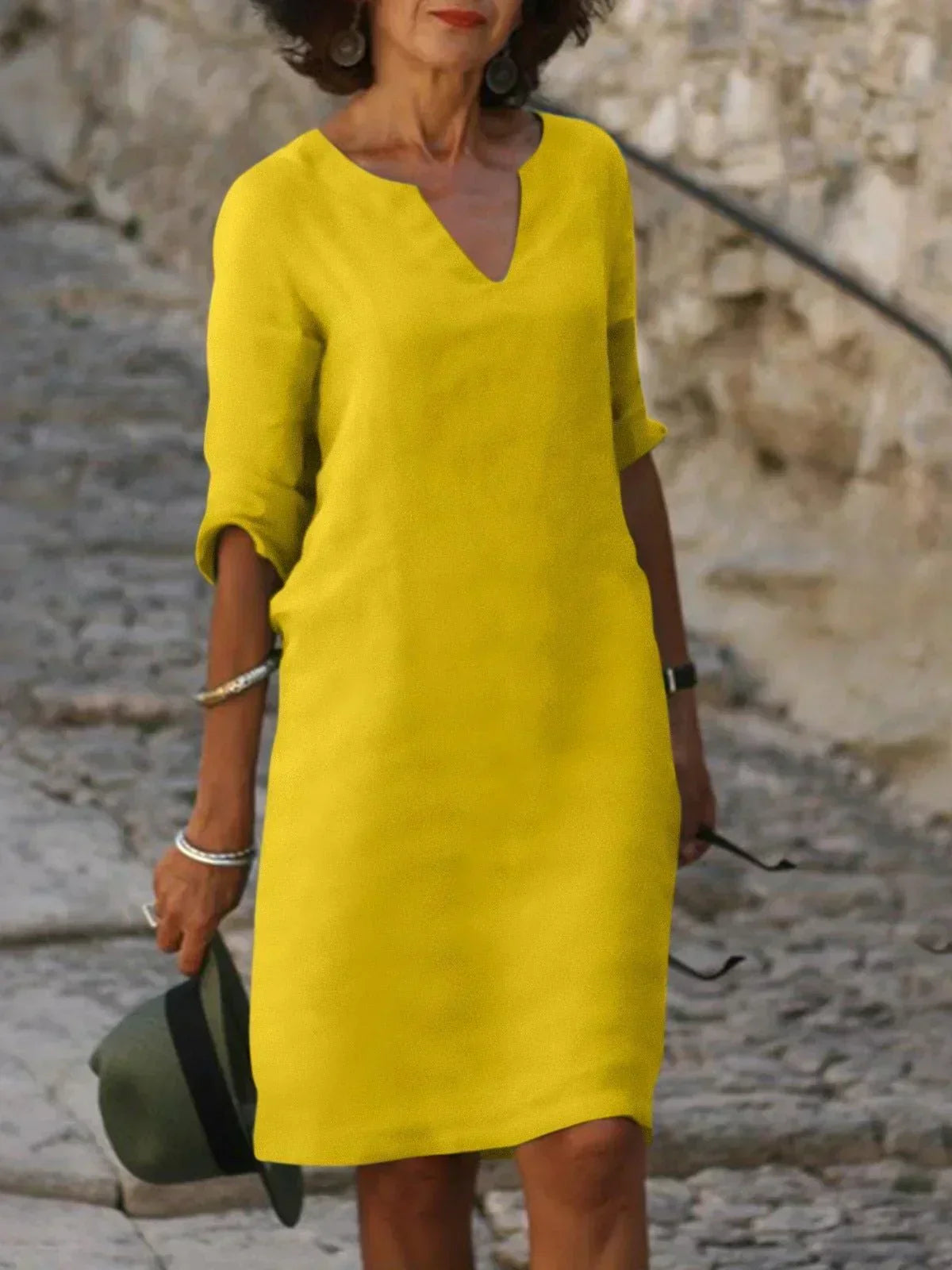 Women's Relaxed Fit V-Neck Shift Dress | Midi