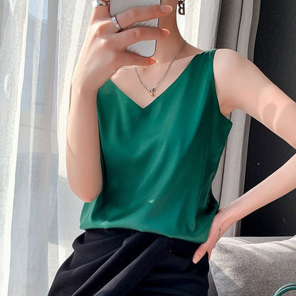 Women's Sleeveless Tank Top | V-Neck