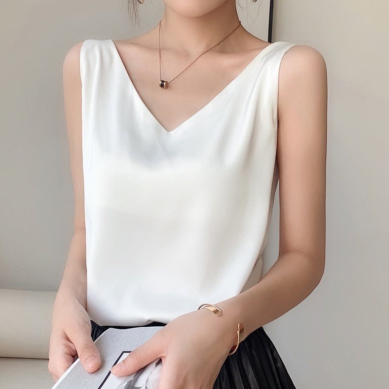 Women's Sleeveless Tank Top | V-Neck