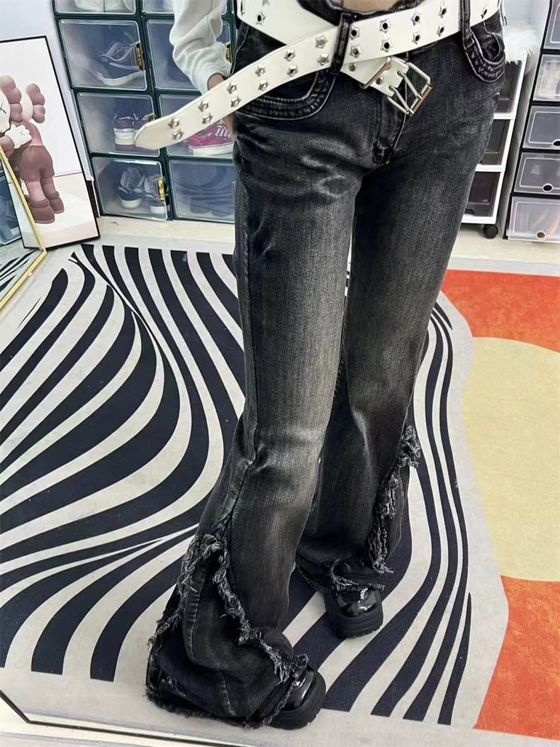 Y2K zwarte flare jeans met lage taille en rafelige randen
